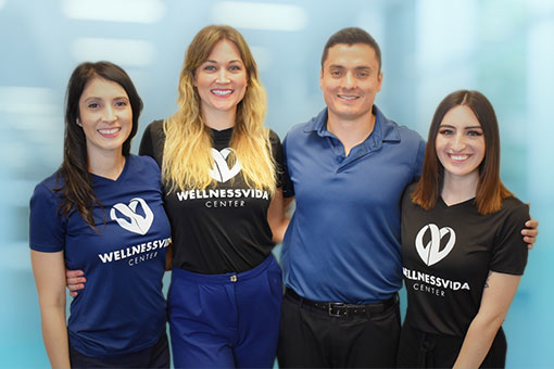 Chiropractor Dallas TX Dr Giovanni Quiroz and Staff Chiropractor Dallas TX Dr Giovanni Quiroz and Staff